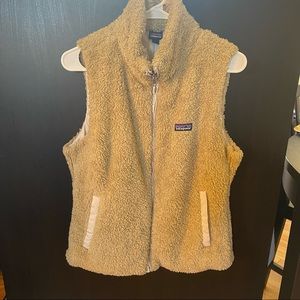 PATAGONIA STILL IN STORE VESTTT